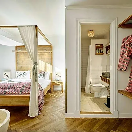 Axel Guldsmeden Hotel 4*