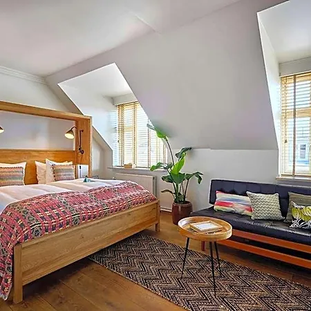 Hotel Axel Guldsmeden 4*
