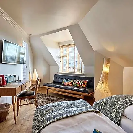 Hotel Axel Guldsmeden 4*