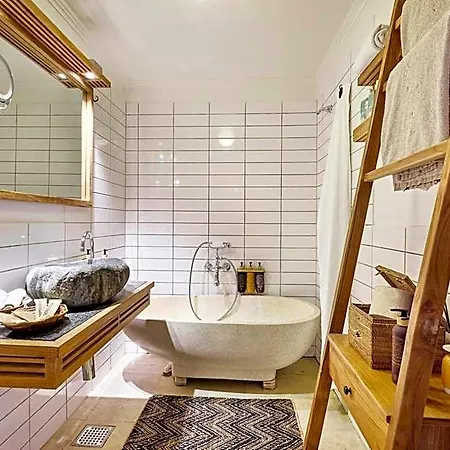 Hotel Axel Guldsmeden 4*